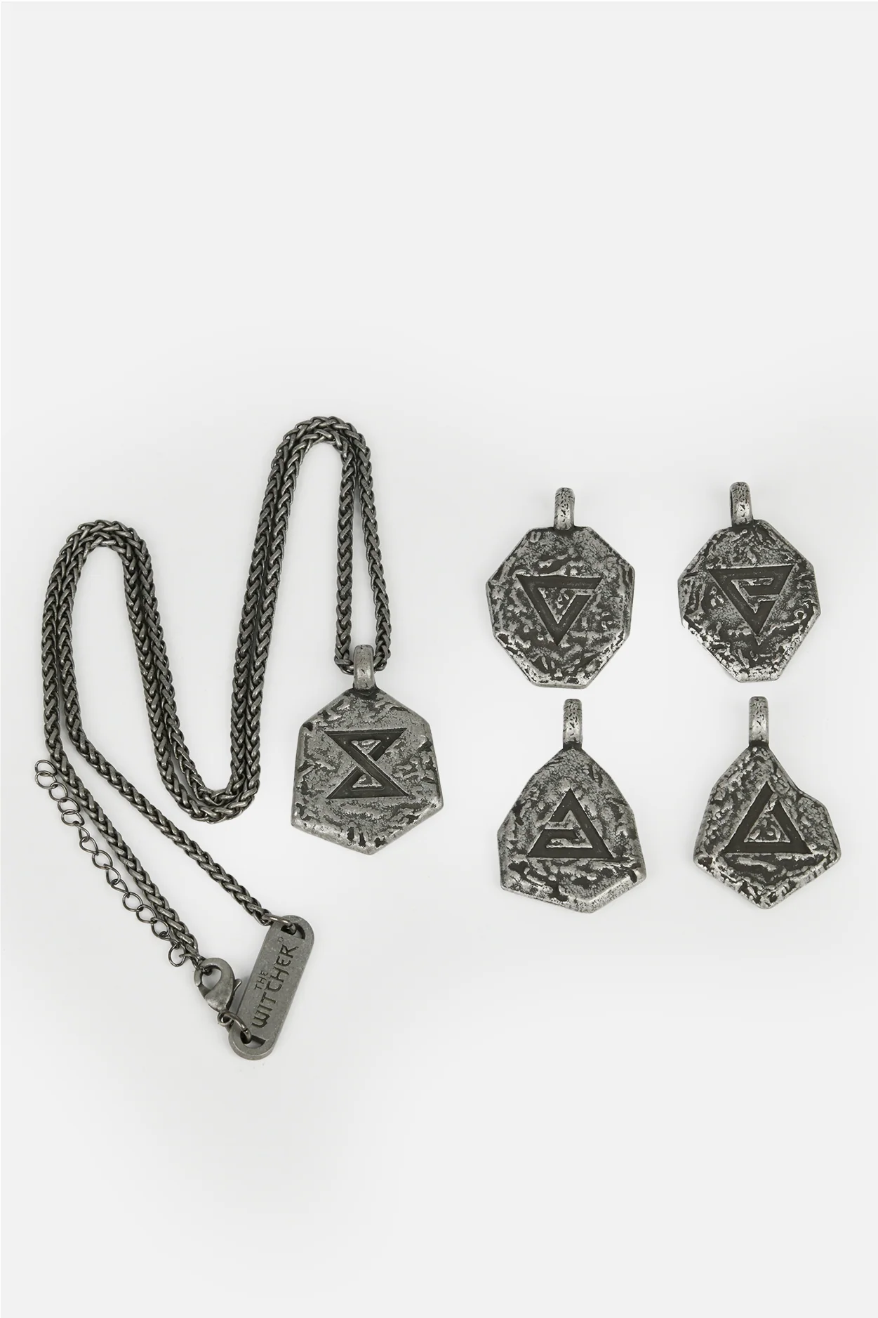 THE WITCHER SIGNS PENDANT SET AND KEEPSAKE BOX - Image 27