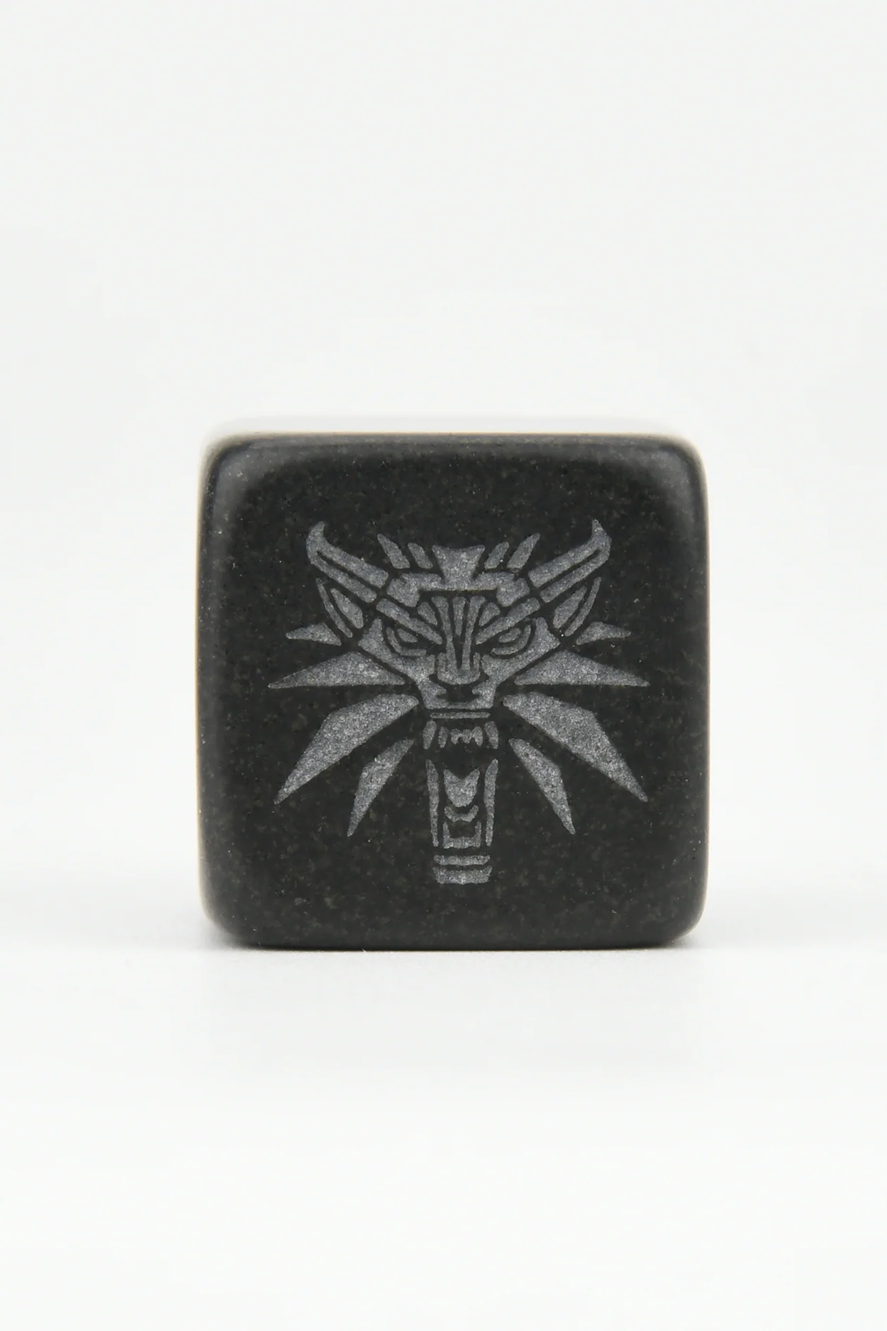 THE WITCHER SIGNS WHISKEY STONES - Image 7