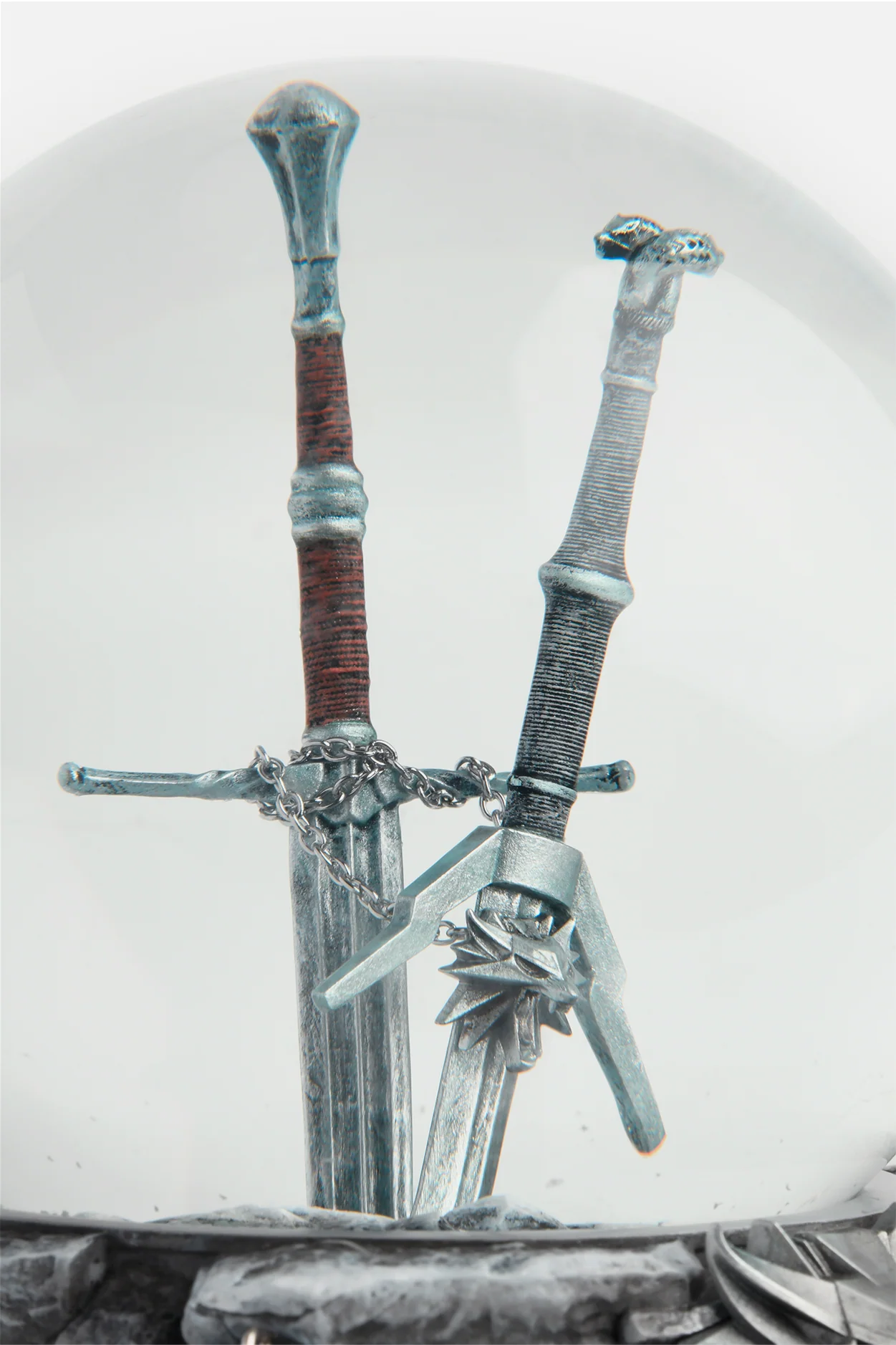 THE WITCHER TOOLS OF THE TRADE SNOW GLOBE - Image 13