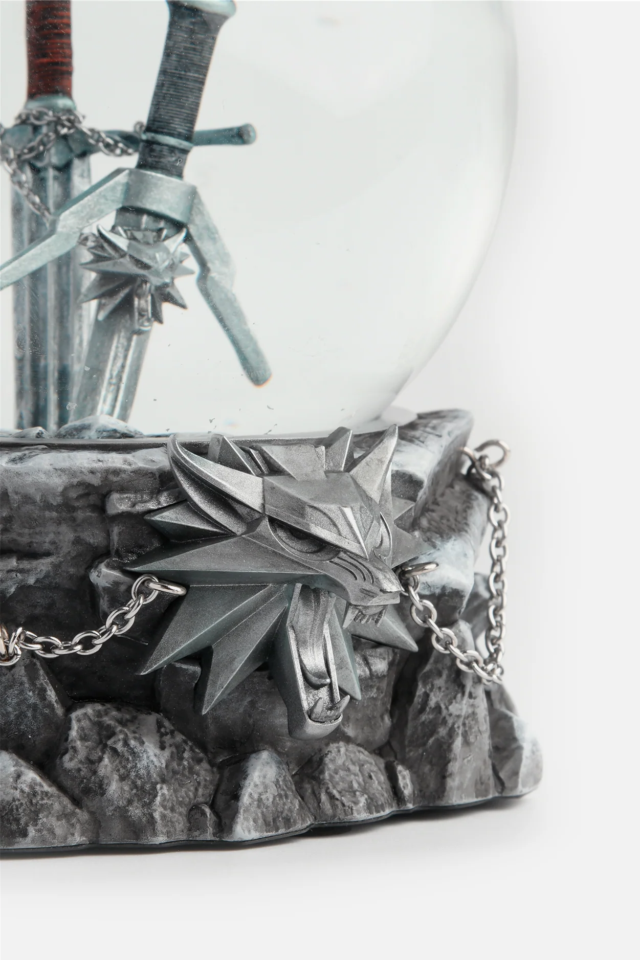 THE WITCHER TOOLS OF THE TRADE SNOW GLOBE - Image 14