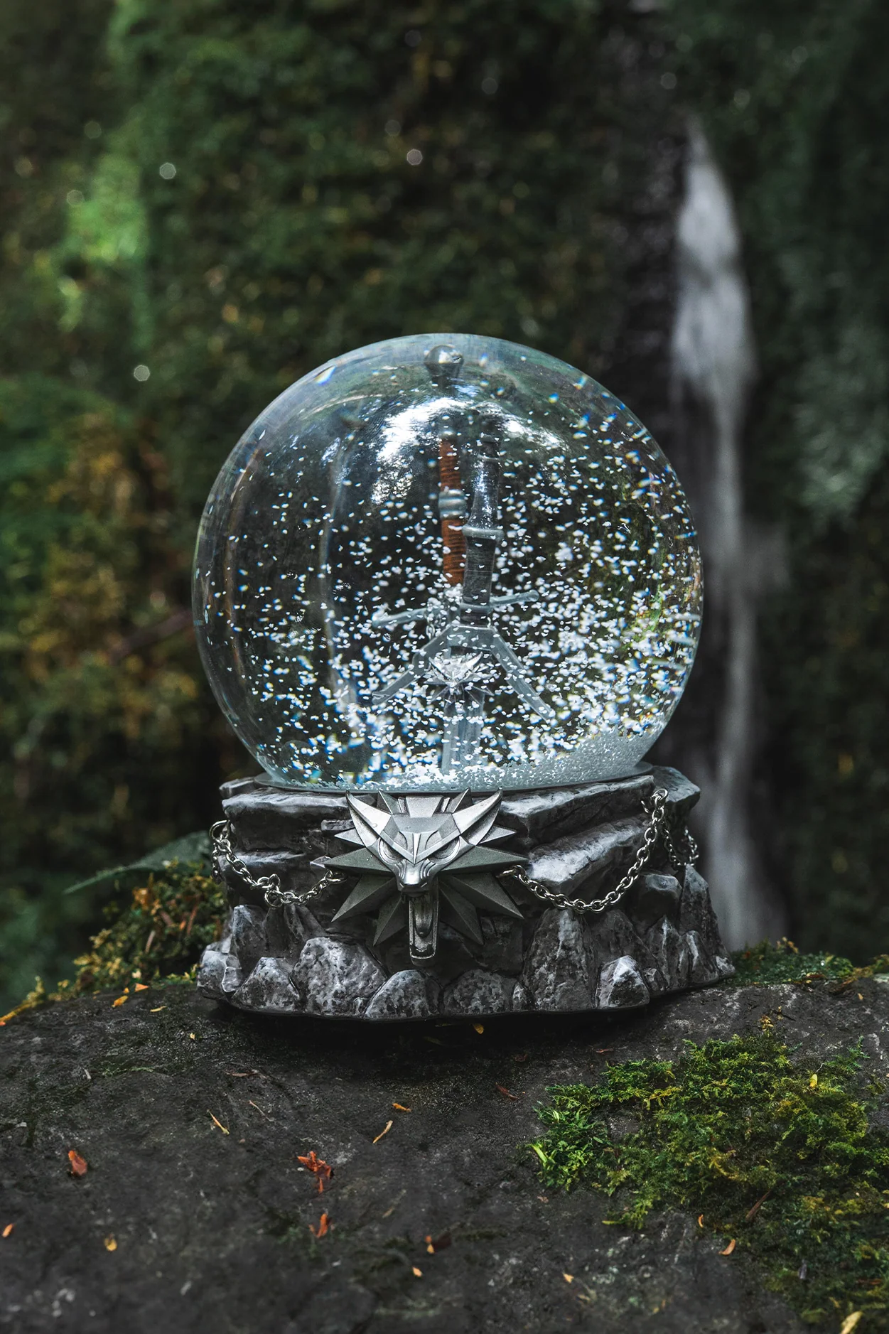 THE WITCHER TOOLS OF THE TRADE SNOW GLOBE - Image 5